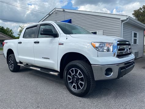 Prices for a used 2023 Toyota Tundra currently range from 35,999 to 89,991, with. . Tundra for sale near me